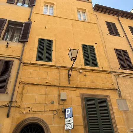 Apartment Pendola 9 Siena